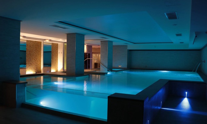 Alghero Hotel | Elegant Smy Carlos V Alghero: Rated 9/10 with Spa & Pool