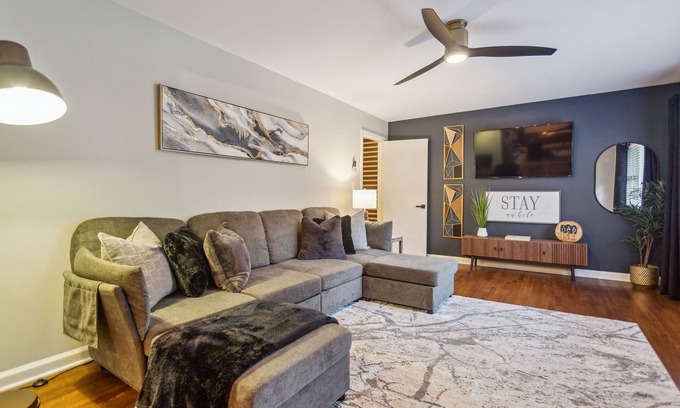 Smyrna House | Family-Friendly 4BR Retreat in Vibrant Smyrna Near Lakes