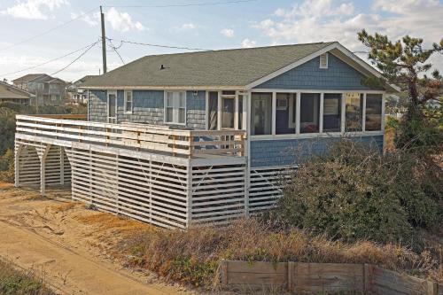 South Nags Head House | Family-Friendly Retreat at Sandpiper - Your Ideal Getaway