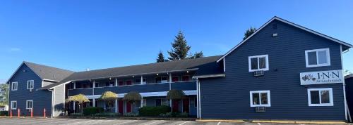 Snohomish Hotel | Pet-Friendly Retreat at Snohomish Inn - Family Approved!