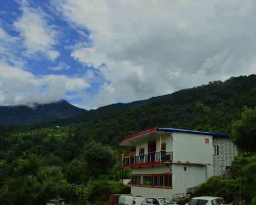 Dugalbitta House | Discover Snow Hills Homestay in Scenic Ukhimath