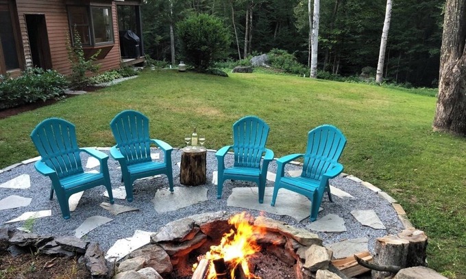 Killington House | Secluded Snowberry Hill: 5-Bedroom Ski Home Retreat