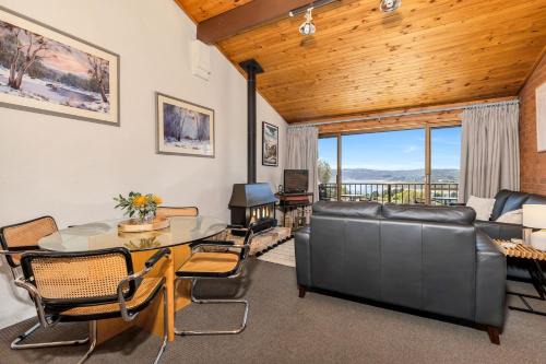 Jindabyne House | Family-Friendly Snowbird 1 Townhouse in Jindabyne