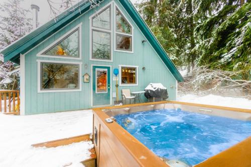 Alyeska Ski Chalet | Pet-Friendly Snowbird Chalet #5 for Family Getaways