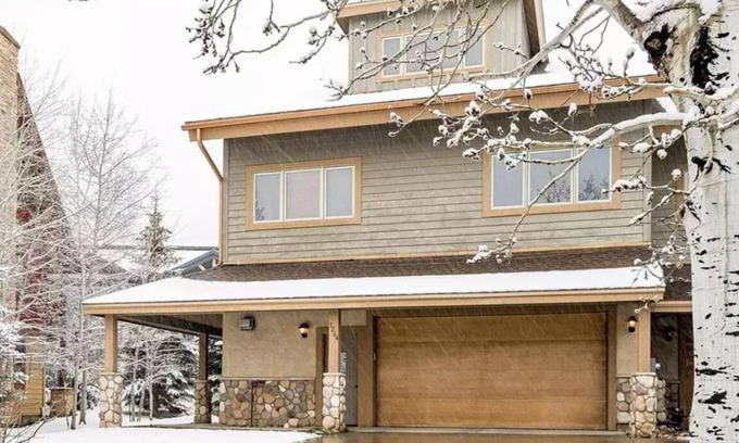 Steamboat Springs House | Perfect Snowflake Getaway with Private Hot Tub & Spa