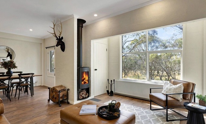 Dinner Plain Apartment | Family-Friendly Snowgums 17 Apartment with Kitchen Access