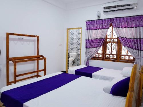 Trincomalee House | SNP Star Guest House: Family-Friendly Stay with Spa Amenities