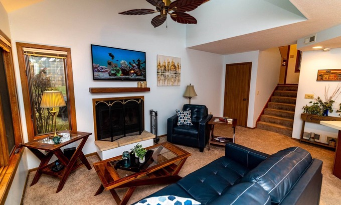 The Galena Territory House | Ideal Retreat with Private Pool, Steps from Golf & Trails