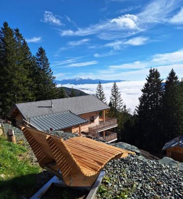 Bad Sankt Leonhard im Lavanttal House | Guest Rated: Sonnenblickhütte with Family-Friendly Amenities