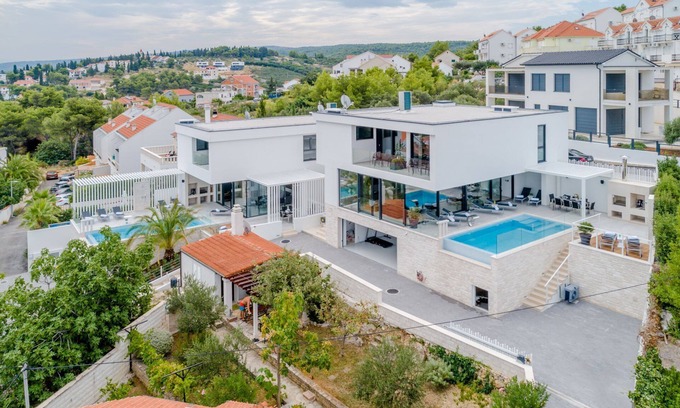 Sutivan Villa | Guest Rated: So & Lu Villas Complex with Pool and Private Amenities