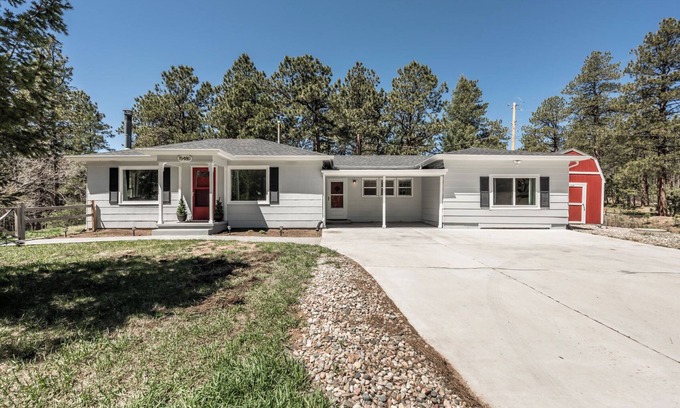 Colorado Springs Cottage | Newly Remodeled Soaring Pines Rancher with Scenic Views