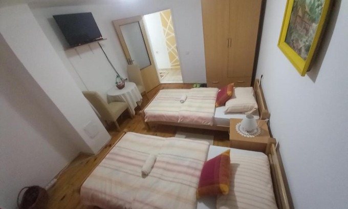 Teslic House | Family-Friendly Retreat at Soba Dujaković - 8.2/10 Rated