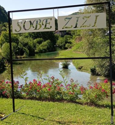 Jajce Bed & Breakfast | Discover Sobe Zizi: Pet-Friendly Oceanfront Haven
