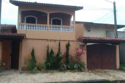 Barra da Lagoa House | Cozy Retreat in Ubatuba, Perfect for Families and Pets