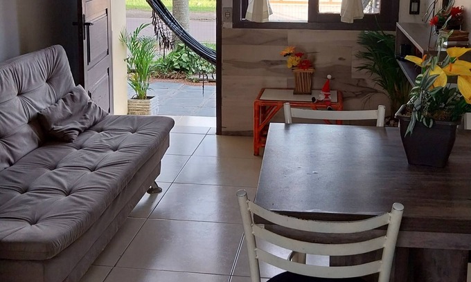 Capao da Canoa House | Sobrado Geminado, Segurança e Aconchego