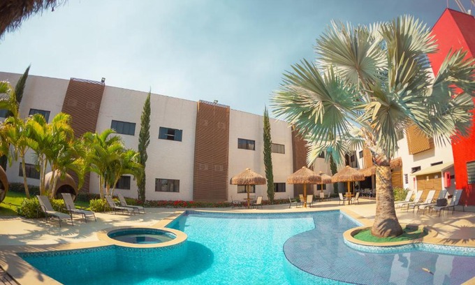 Formosa Hotel | Discover Comfort at Sofisticatto Park Hotel with Ocean Views