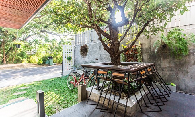 Chang Phueak House | Cozy Soft Dormtel Chiangmai with Breakfast & Family Amenities