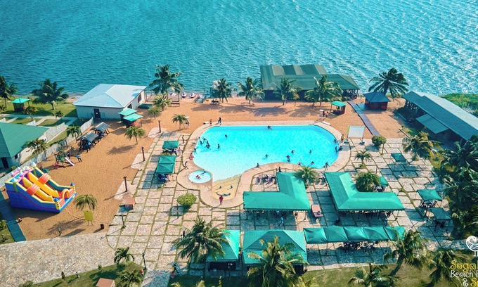 Sogakope Resort | Relax at Sogakope Beach Resort & Spa with Pool and Spa