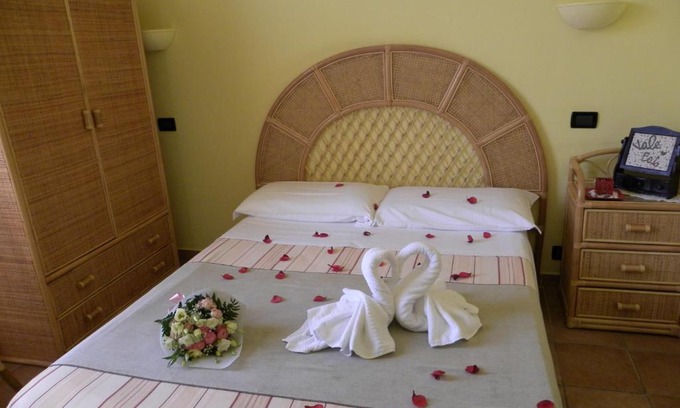 Imperia Hotel | Cozy Soggiorno Marino San Giuseppe with Oceanfront Views