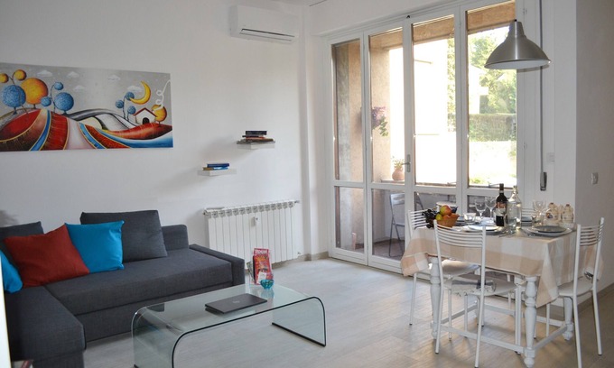Oltrarno Apartment | Experience Dreaming of Michelangelo - Top-Rated Florence Stay