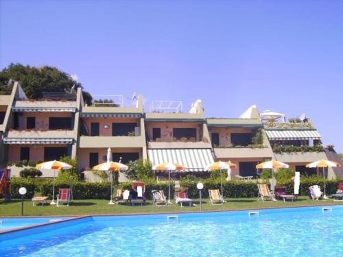 Vallevo Apartment | Experience Sogno d'aMare: Oceanfront Bliss with Pool
