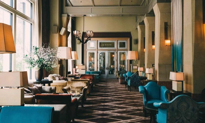 SoHo Hotel | Discover Soho Grand Hotel: Pet-Friendly & 4-Star Comfort