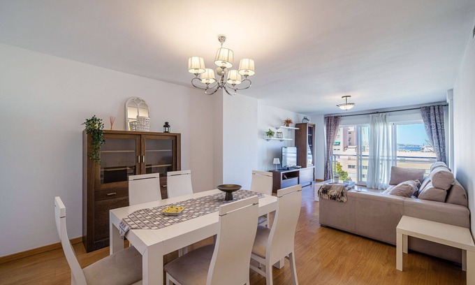 Plaza de Toros Vieja Apartment | Soho & Sea Views with Parking and Spa Amenities