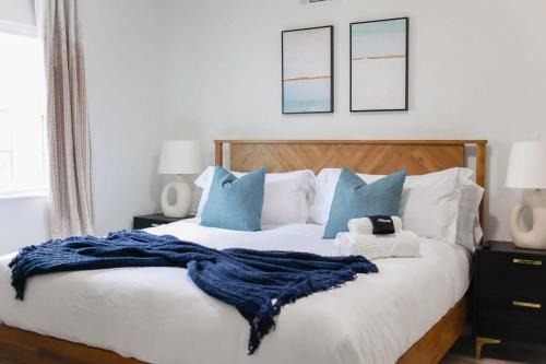 Willoughby Spit Apartment | Pet-Friendly Sojourn Bayside: Relax in 2 Cozy Bedrooms
