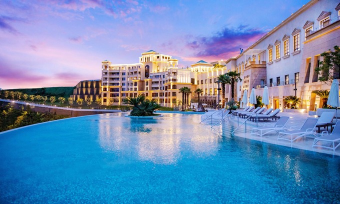 Songgun Resort | Beachfront Bliss at Sol Beach Jindo: Rated 9.2/10