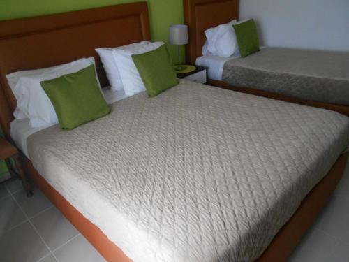 Zambujeira do Mar House | Oceanfront Sol Dourado: Guest Rated 9/10 with Hot Tub