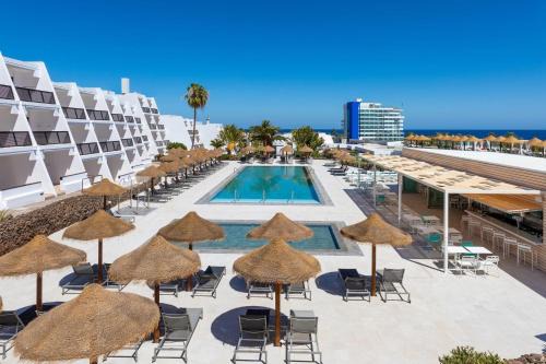 Morro Jable Hotel | Discover Sol Fuerteventura Jandia - Oceanfront All Suites