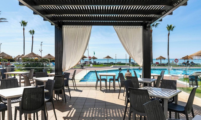 Guadalmar Hotel | Relax at Sol Guadalmar Hotel: A 4-Star Retreat with Pool