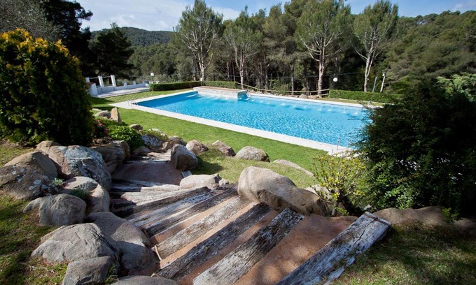 Tamariu Apartment | Relax at Sol Pins ll - Escude: Oceanfront Family Retreat