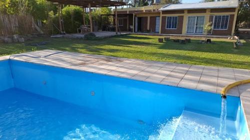 Villa Basilio Nievas House | Pet-Friendly Sol y Sombra Cabaña with Pool in Zonda