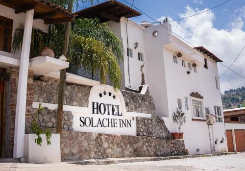 Zitacuaro Hotel | Pet-Friendly Comfort at SOLACHE INN - 4-Star Retreat