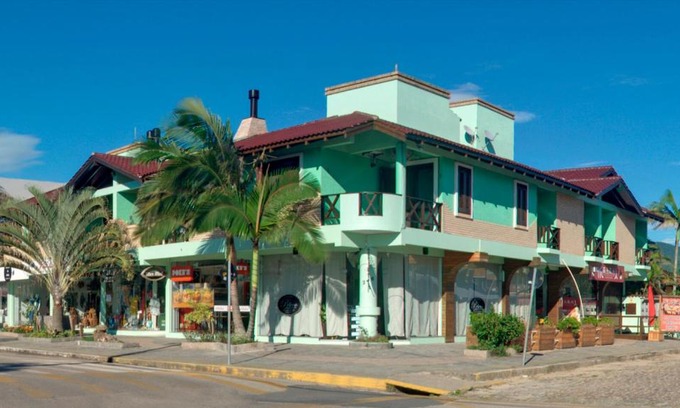 Centro Apartment | Pet-Friendly Solar de Garopaba with Exceptional Reviews