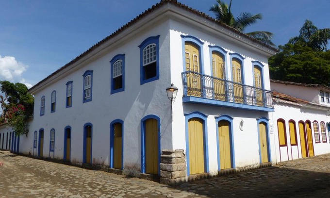 Historic Center House | Discover Family-Friendly Comfort at Solar do Porto