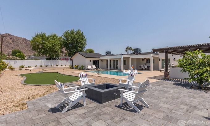 Arcadia House | Newly Renovated Retreat with Camelback Views & Pool Access