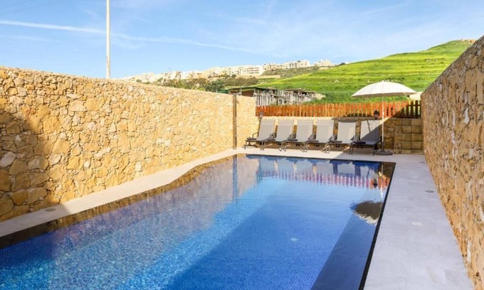 Ghasri Apartment | Solaris Holiday Home 4 bedrooms with private pool
