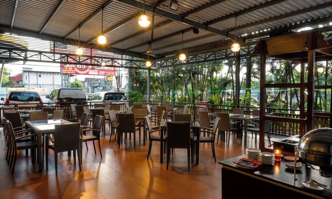 Malang Hotel | Discover Solaris Hotel Malang: Family-Friendly Retreat