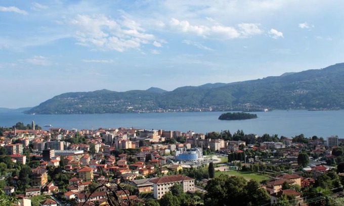 Verbania Apartment | Pet-Friendly Sole Hotel: Guest Rated 9.7/10 for Families