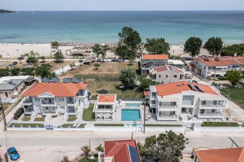 Skala Potamias House | Relax at Sole Mare: Oceanfront Oasis with Pool Access