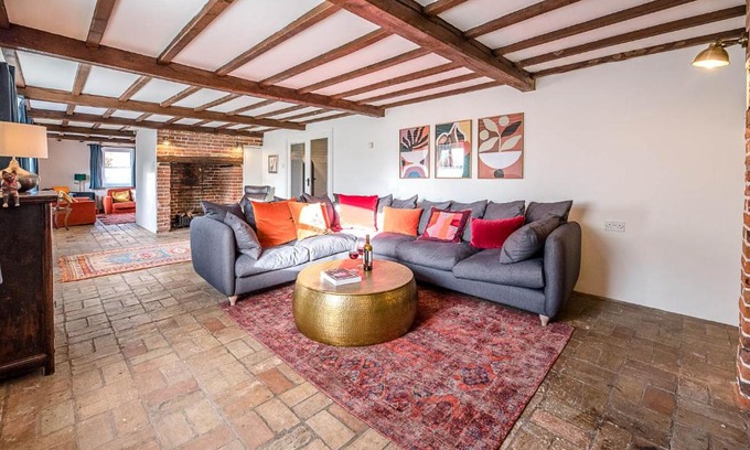 Woodbridge House | Family-Friendly Solebay House in Tunstall, Rated 8.7/10