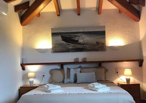 El Tosalet Bed & Breakfast | Discover Soleil B&B: Pet-Friendly Stay with Breakfast