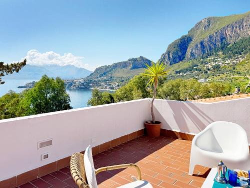 Capo Zafferano Apartment | Relax at Solemar Sicilia - Villa dei due Golfi with Ocean View