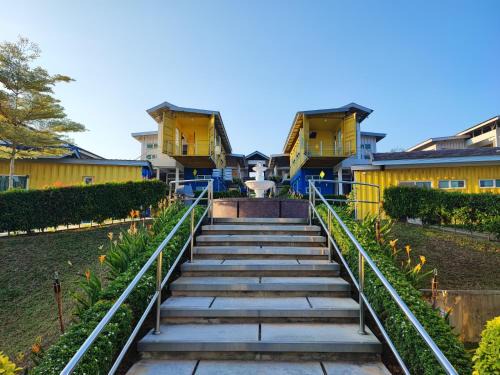 Tanjung Pelandok Hotel | Relaxing Stay at Solesor Kampong Beach Resort with Pool & Views