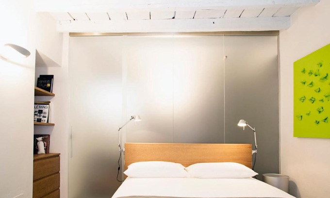 San Marco Apartment | Elegant Solferino Suite: Family-Friendly 4-Star Escape
