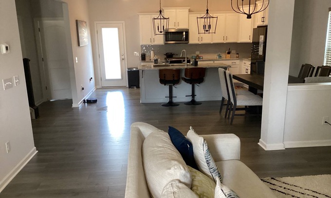 High Point House | Peaceful Retreat: Family-Friendly with Spa & Hot Tub Amenities