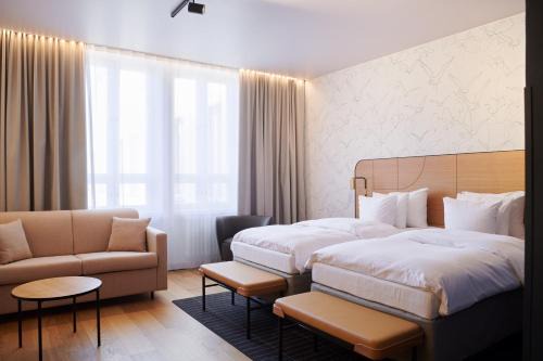 Kluuvi Hotel | Elegant Solo Sokos Hotel Helsinki: Pet-Friendly & 4-Star Stay