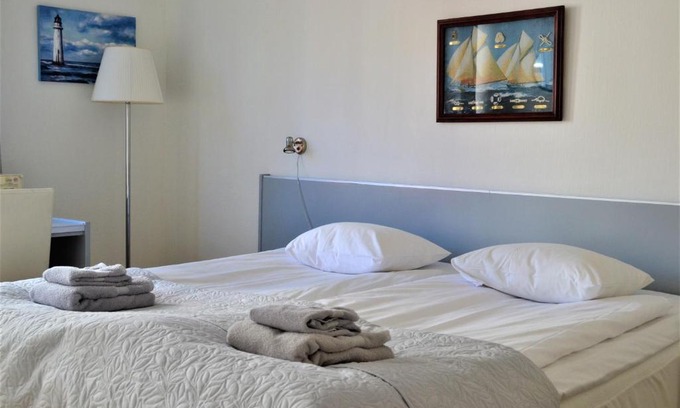 Karlstad Hotel | Kid-Friendly Getaway at Solsta Hotell with Wheelchair Access